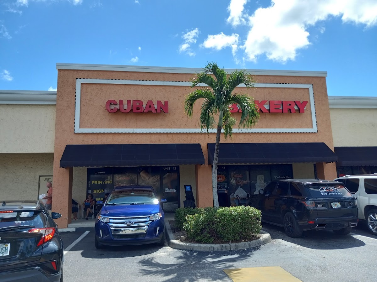 Casa Rojas Cuban Bakery & Café